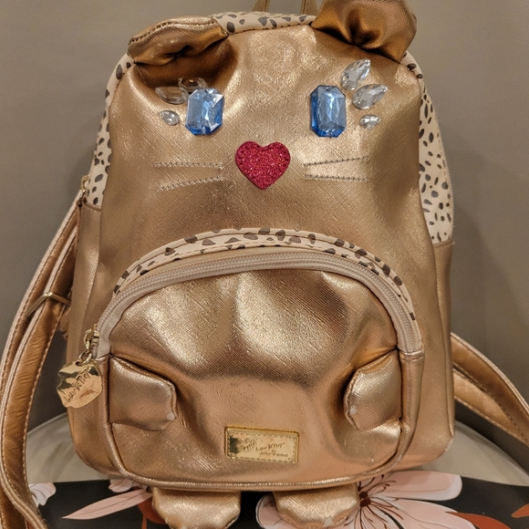 Luv Betsey Johnson Kitty Rose Gold Backpack with Cat Jewel Face - Picture 1 of 11
